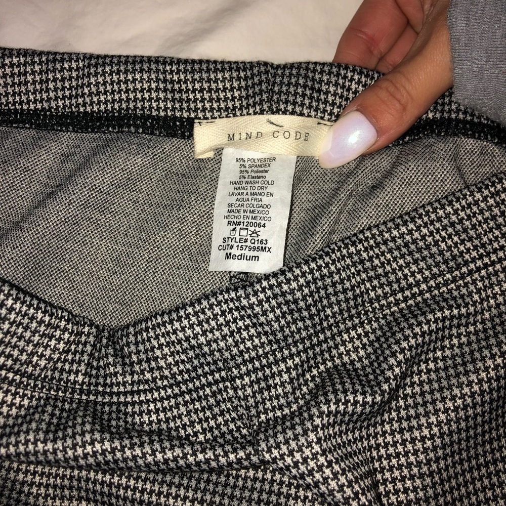 Stretchy Checkered Pants